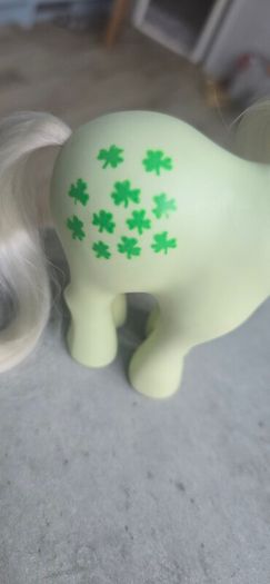 Minty Concave Foot CC Original Ponies Pose MLP G1 My Little Pony