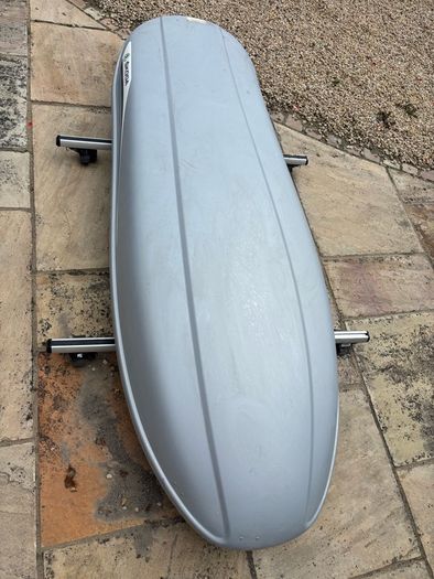 Genuine Skoda roof box & bars 380L