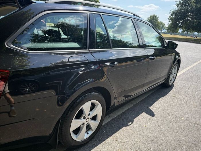 Skoda Octavia estate low mileage