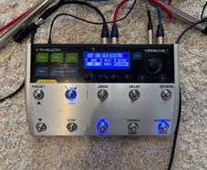 TC Helicon Voicelive 3