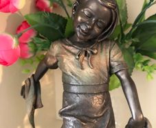 Genesis Bronze "Daydreamer" Figurine - Limited Edition 2002 (GC10)