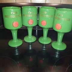 Set of four cafe benedictine glasses
