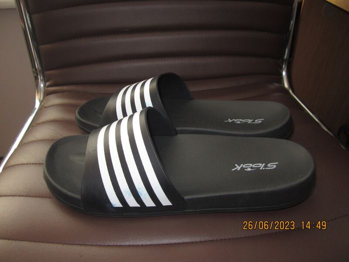 Flip Flops size 9