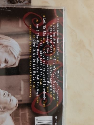 Dixie Chicks CD - Wide Open Spaces