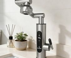 Electric Hot Water Tap Flexible Nozzle, Instant Heating Tap 220V 3400W, Stainless Steel Water Heater Tap, Supply Hot and Cold Water Electric Faucet with Temperature Display for Bathroom, Kitchen Sink
