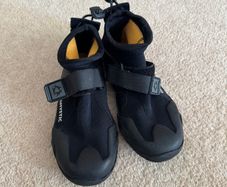 Mystic kids boots Size UK 3