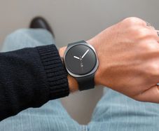 Samsung Galaxy Watch8 Bluetooth enabled Graphite - New With ORIGINAL RECEIPT FROM SAMSUNG