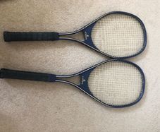 tennis racket