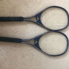 tennis racket