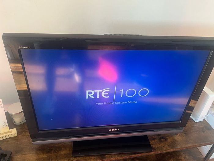 32" Sony TV