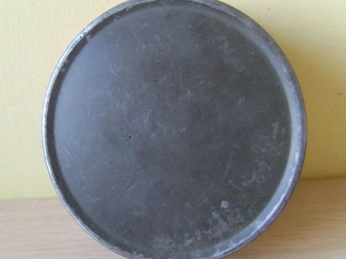 Old Far-Go Irish Polish Tin.