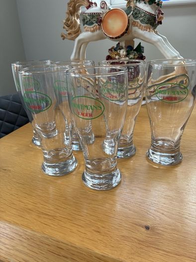 6 Collectible Pint Glasses.