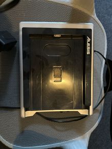 Alesis  io dock