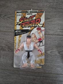 savage world street fighter figs,ryu and blanka chase version