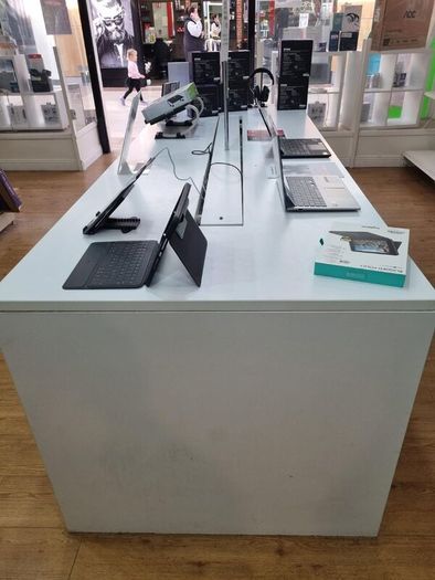 Display Table