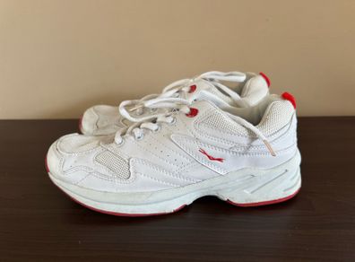 White trainers, size 38