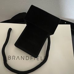 ring box