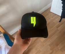 Yelir cap