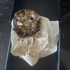 Metal Floral Brooch