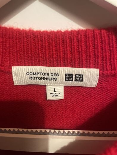 Uniglo jumper ( with receipt)