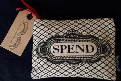 Chase & Wonder Spend and Save Purses