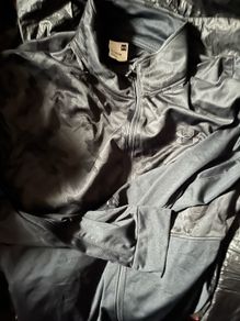 Under Armour Full Zip Top camo size xl FREE POST