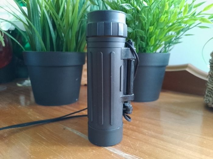 Vintage Minox BD 10x25 Compact Binoculars, German Precision Optics, Rare 99m/1000m Field of View,Folding Pocket Binoculars, Original Styling