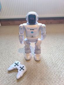 Large Interactive Robot 40cm Silverlit