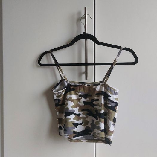 Strappy cropped top