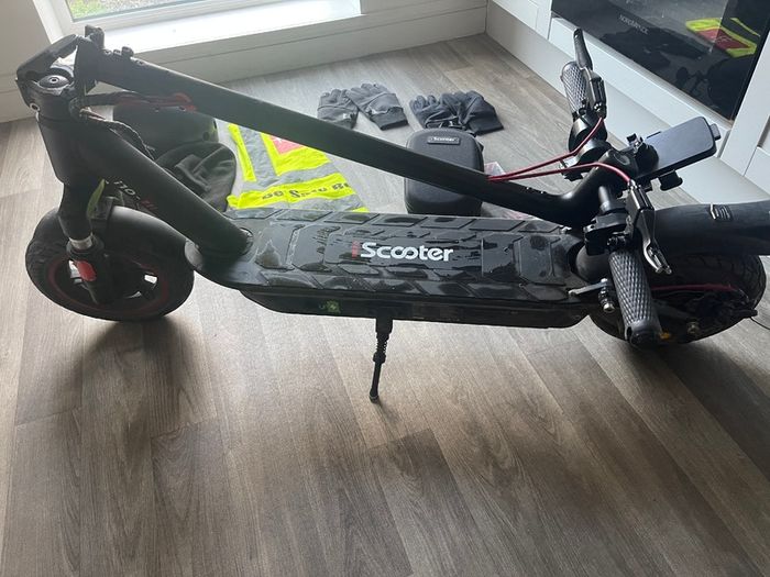 Fast e-scooter
