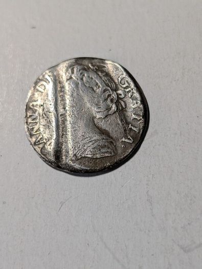 Silver Queen Anne Sixpence.