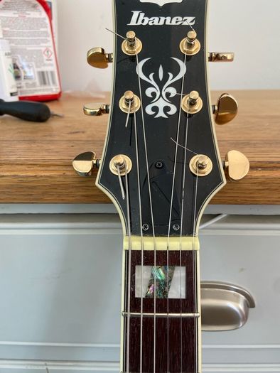 Gold Machine Heads  Tuners