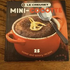 Le Creuset 25 Sweet and Savoury Recipes