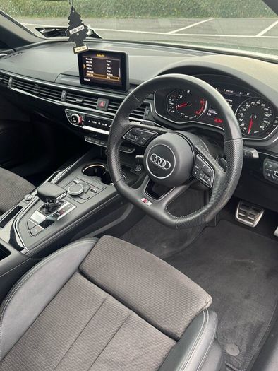 Audi A4 S-Line Black Edition 2.0 TDI 190BHP Auto