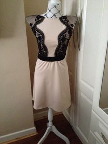 BNWT.. Stunning Little Mistress Party/Ocassionwear Dress ((size 8-10)