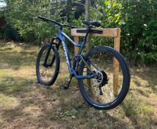 Giant Stance full suspension mountain bike.