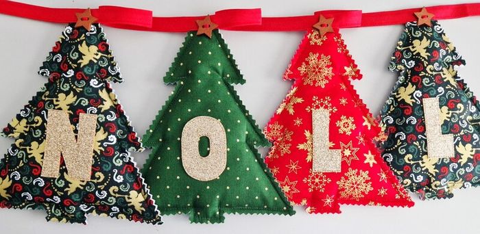 Padded Christmas Trees Bunting