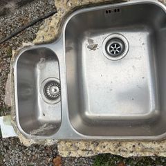 Frankie Ariana kitchen sink unit