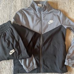 nike boys tracksuit