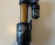 New 2025 Fox Float X2 Factory 205x65 trunnion