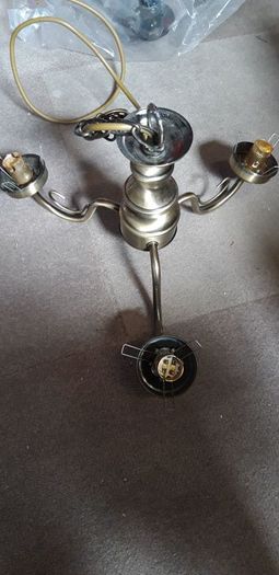 3-arm Ceiling Light Fitting.