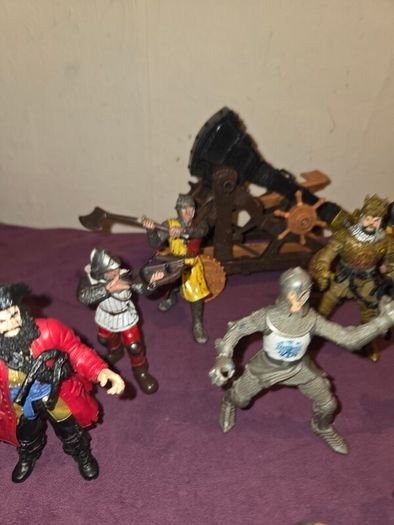 Pirate and Knight Toy Figures