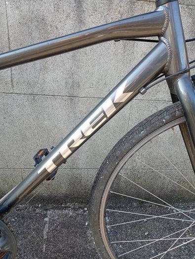 26" Trek FX1 Hybrid Bike