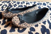 Tiger printed Shoes  Size 4