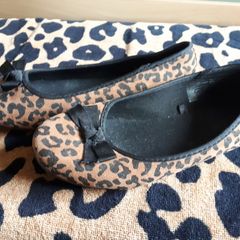 Tiger printed Shoes  Size 4
