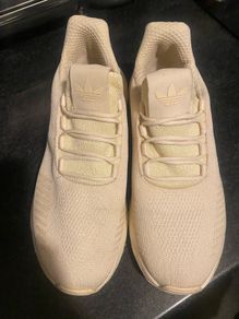 Unisex trainers