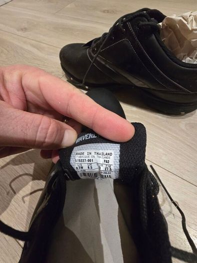 golf shoes