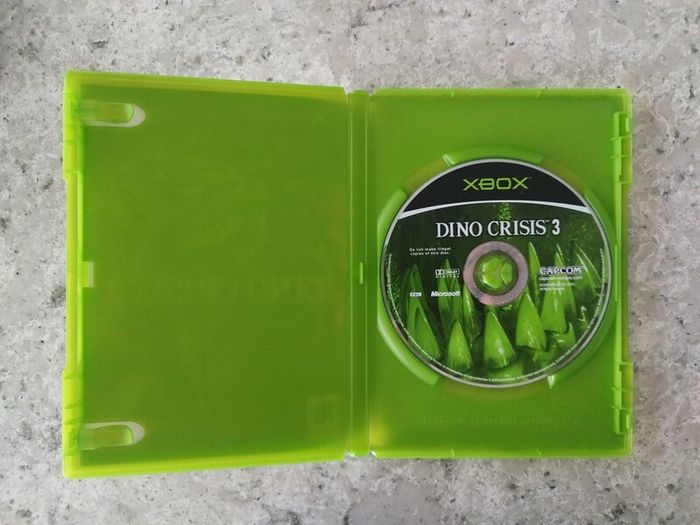 Dino Crisis 3 - Xbox
