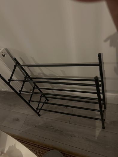 Expandable shoe organizer