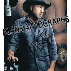 Garth Brooks Autograph